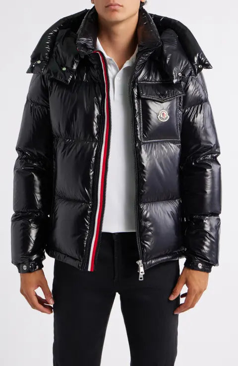 Moncler Montbeliard Short Down Jacket